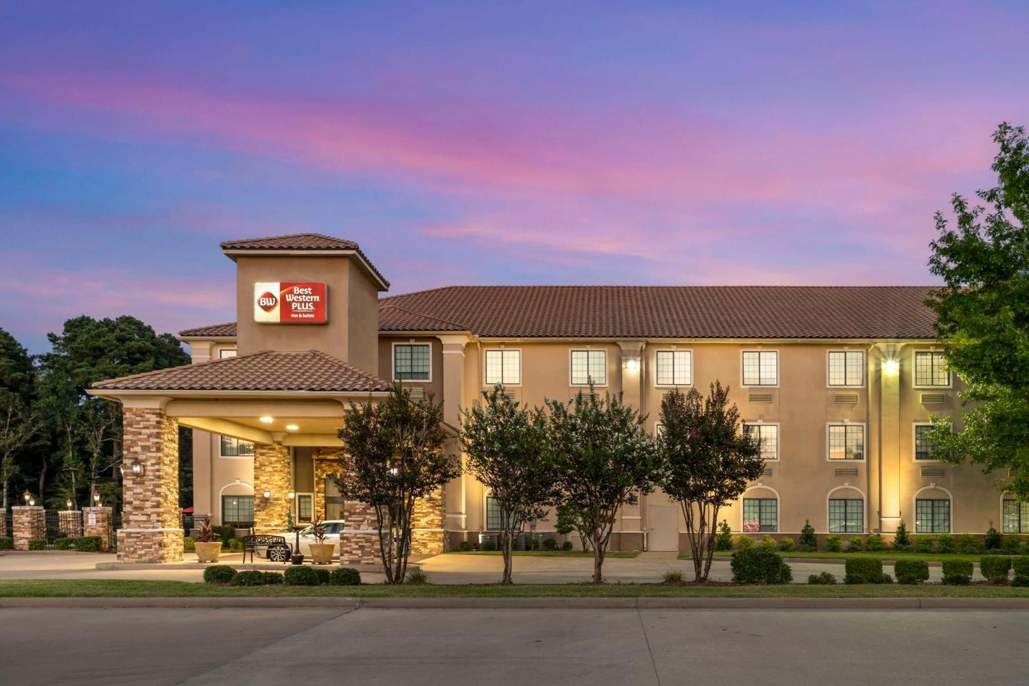 Best Western Plus Crown Colony Inn & Suites Lufkin Εξωτερικό φωτογραφία